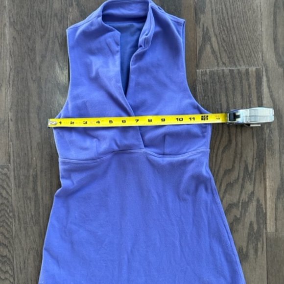 Lululemon Size XS Periwinkle Built in Bra Tank - Picture 2 of 14